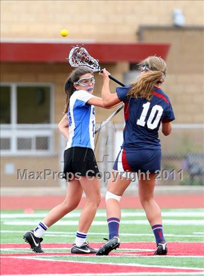 Thumbnail 2 in Cate vs. St. Margaret's (CIF SS D2 Final) photogallery.