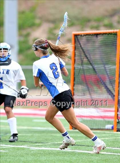 Thumbnail 3 in Cate vs. St. Margaret's (CIF SS D2 Final) photogallery.