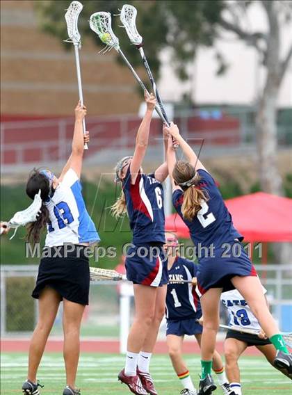 Thumbnail 2 in Cate vs. St. Margaret's (CIF SS D2 Final) photogallery.