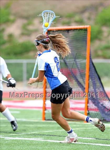 Thumbnail 2 in Cate vs. St. Margaret's (CIF SS D2 Final) photogallery.