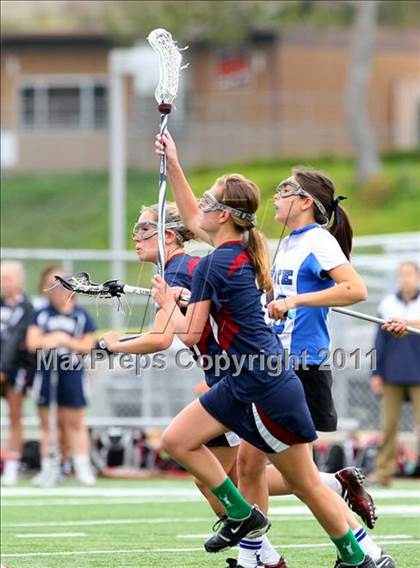 Thumbnail 2 in Cate vs. St. Margaret's (CIF SS D2 Final) photogallery.