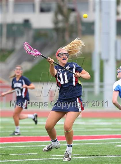 Thumbnail 2 in Cate vs. St. Margaret's (CIF SS D2 Final) photogallery.