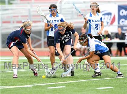 Thumbnail 2 in Cate vs. St. Margaret's (CIF SS D2 Final) photogallery.