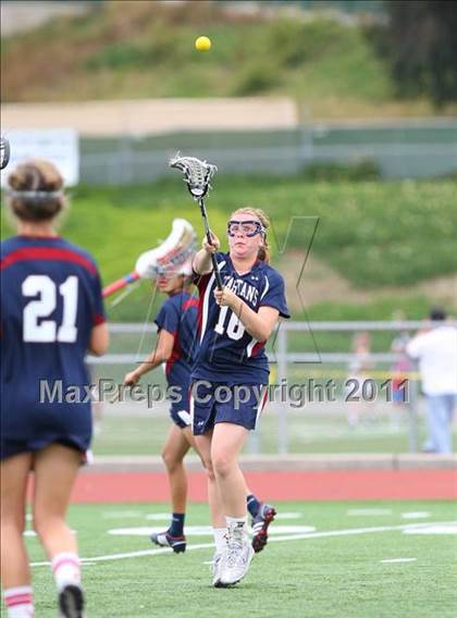 Thumbnail 2 in Cate vs. St. Margaret's (CIF SS D2 Final) photogallery.