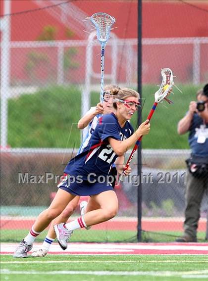 Thumbnail 3 in Cate vs. St. Margaret's (CIF SS D2 Final) photogallery.