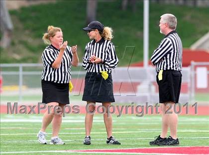 Thumbnail 3 in Cate vs. St. Margaret's (CIF SS D2 Final) photogallery.