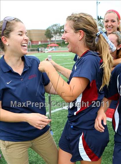Thumbnail 2 in Cate vs. St. Margaret's (CIF SS D2 Final) photogallery.