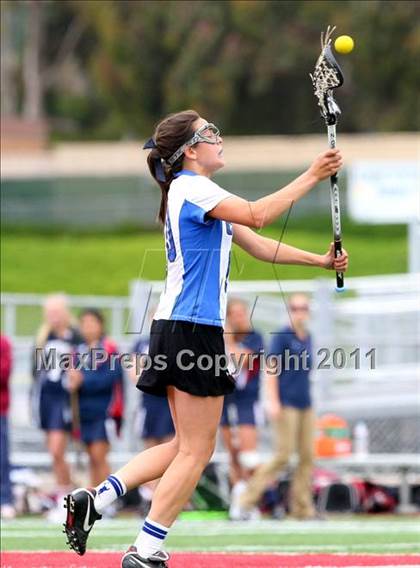 Thumbnail 3 in Cate vs. St. Margaret's (CIF SS D2 Final) photogallery.