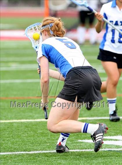 Thumbnail 2 in Cate vs. St. Margaret's (CIF SS D2 Final) photogallery.