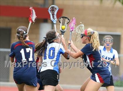 Thumbnail 2 in Cate vs. St. Margaret's (CIF SS D2 Final) photogallery.