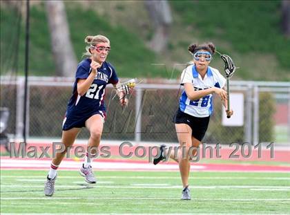 Thumbnail 2 in Cate vs. St. Margaret's (CIF SS D2 Final) photogallery.