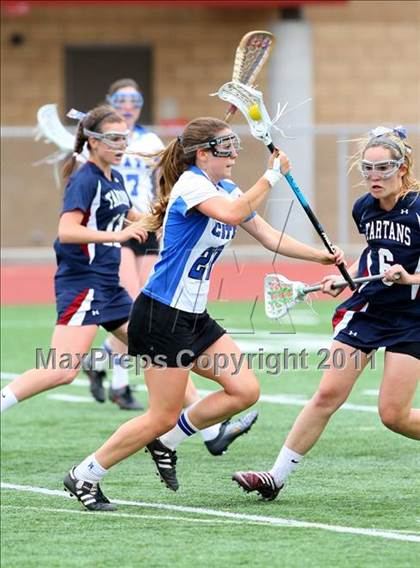 Thumbnail 3 in Cate vs. St. Margaret's (CIF SS D2 Final) photogallery.