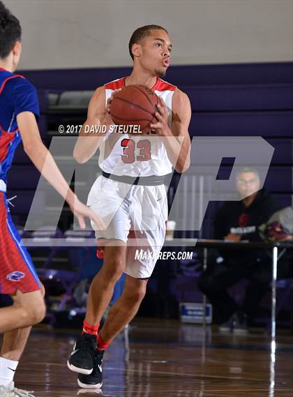 Thumbnail 3 in Christian Brothers vs. McClatchy (St. Hope Elite Classic) photogallery.