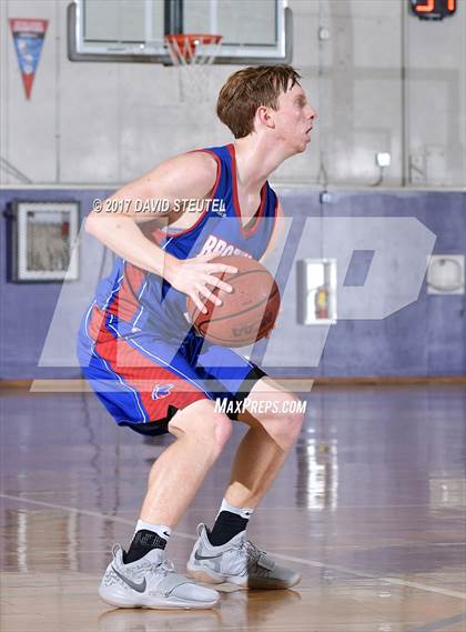 Thumbnail 1 in Christian Brothers vs. McClatchy (St. Hope Elite Classic) photogallery.