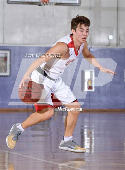 Thumbnail 3 in Christian Brothers vs. McClatchy (St. Hope Elite Classic) photogallery.