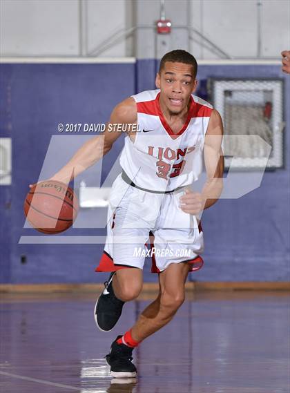 Thumbnail 1 in Christian Brothers vs. McClatchy (St. Hope Elite Classic) photogallery.