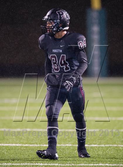 Thumbnail 3 in Lone Star vs Princeton (UIL 3A Area Playoff) photogallery.