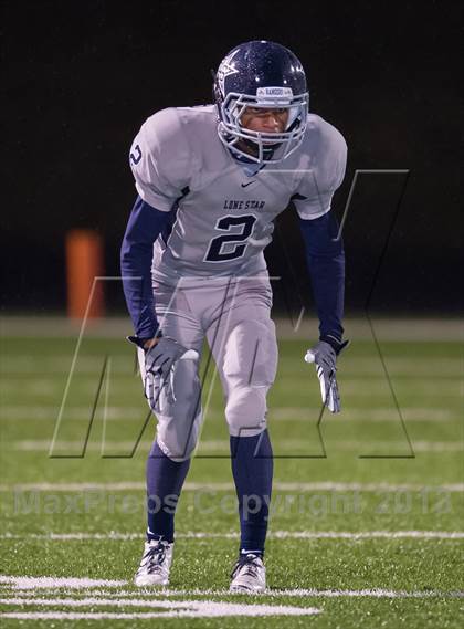 Thumbnail 3 in Lone Star vs Princeton (UIL 3A Area Playoff) photogallery.