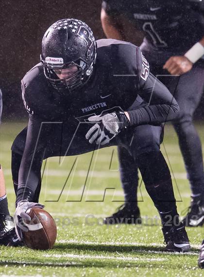 Thumbnail 3 in Lone Star vs Princeton (UIL 3A Area Playoff) photogallery.