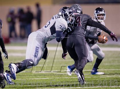 Thumbnail 3 in Lone Star vs Princeton (UIL 3A Area Playoff) photogallery.