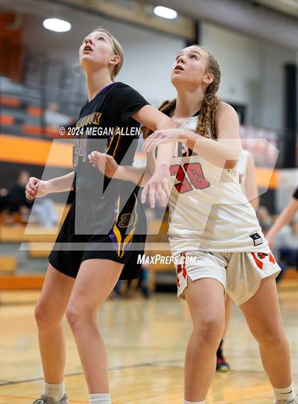 Thumbnail 1 in Bellbrook @ Beavercreek (B-Teams) photogallery.