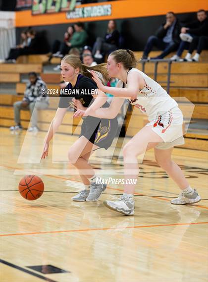 Thumbnail 2 in Bellbrook @ Beavercreek (B-Teams) photogallery.
