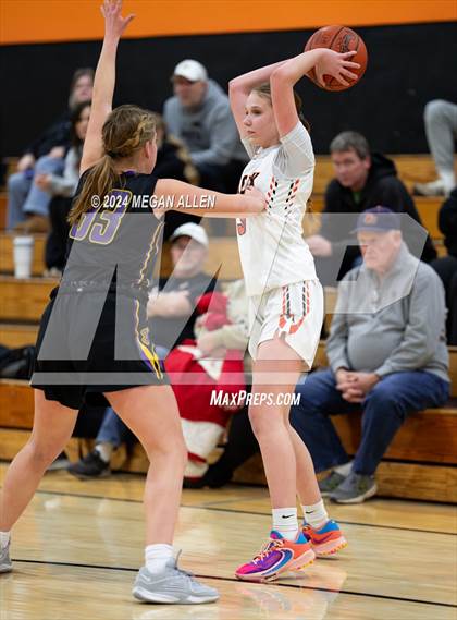 Thumbnail 3 in Bellbrook @ Beavercreek (B-Teams) photogallery.