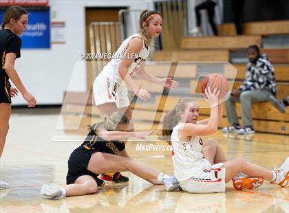 Thumbnail 2 in Bellbrook @ Beavercreek (B-Teams) photogallery.