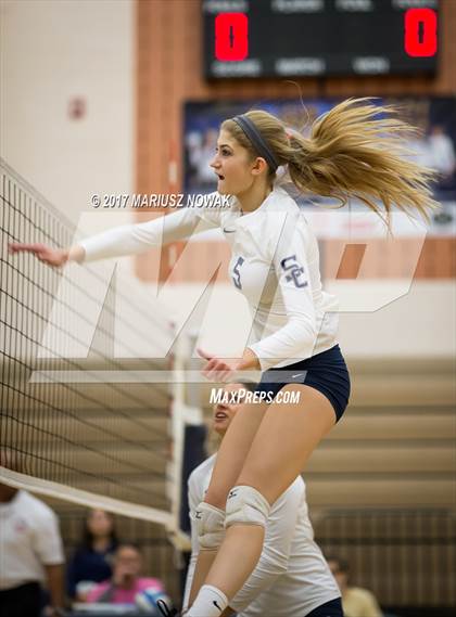 Thumbnail 2 in Eisenhower @ Stoney Creek (MHSAA District Semifinal) photogallery.