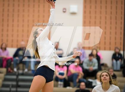 Thumbnail 2 in Eisenhower @ Stoney Creek (MHSAA District Semifinal) photogallery.