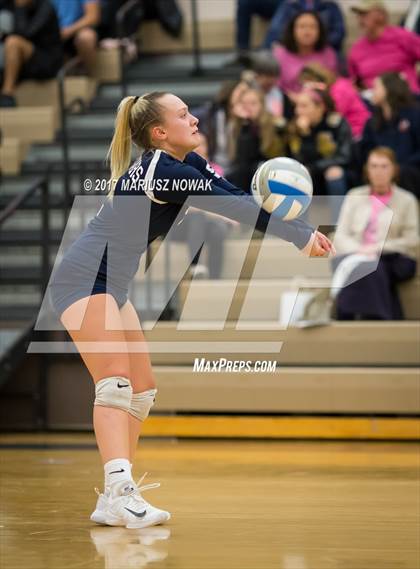 Thumbnail 2 in Eisenhower @ Stoney Creek (MHSAA District Semifinal) photogallery.