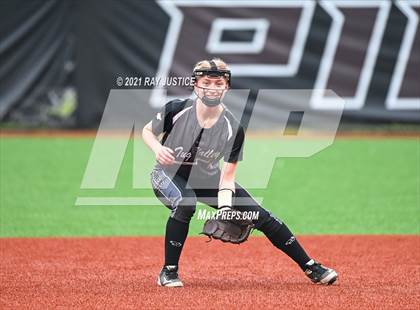 Thumbnail 1 in Tug Valley @ Pikeville photogallery.