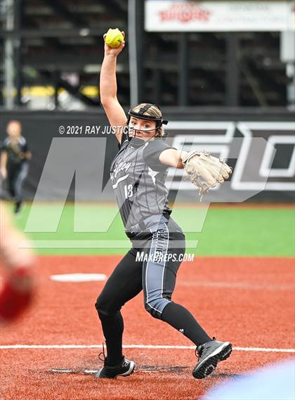Thumbnail 2 in Tug Valley @ Pikeville photogallery.