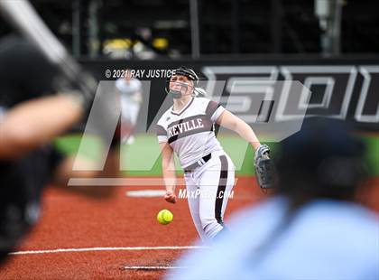 Thumbnail 2 in Tug Valley @ Pikeville photogallery.