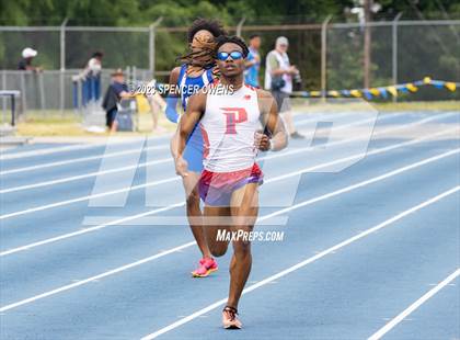 Thumbnail 3 in NCHSAA 2A & 4A Finals photogallery.