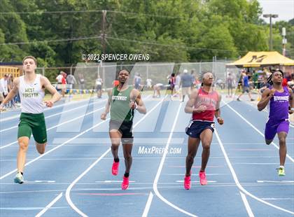 Thumbnail 3 in NCHSAA 2A & 4A Finals photogallery.