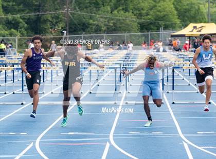 Thumbnail 3 in NCHSAA 2A & 4A Finals photogallery.