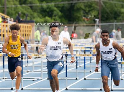 Thumbnail 3 in NCHSAA 2A & 4A Finals photogallery.