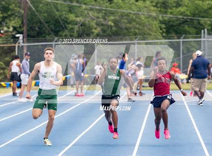 Thumbnail 3 in NCHSAA 2A & 4A Finals photogallery.