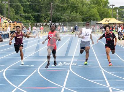 Thumbnail 3 in NCHSAA 2A & 4A Finals photogallery.
