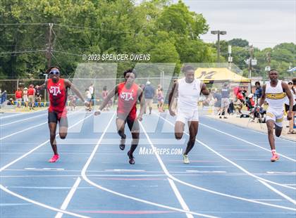 Thumbnail 3 in NCHSAA 2A & 4A Finals photogallery.
