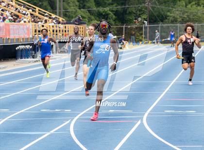 Thumbnail 2 in NCHSAA 2A & 4A Finals photogallery.