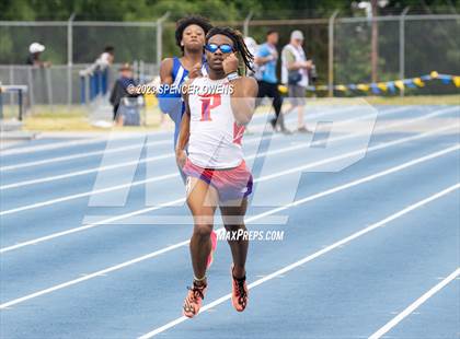 Thumbnail 1 in NCHSAA 2A & 4A Finals photogallery.