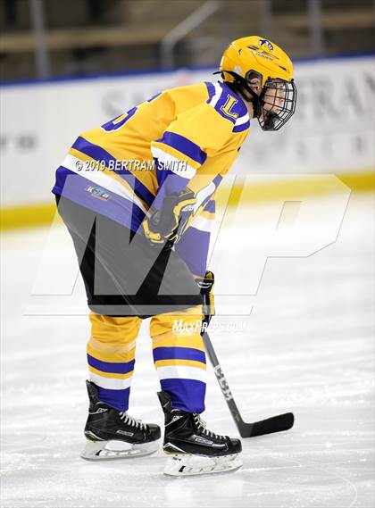 Thumbnail 2 in Orchard Park vs Lock/Nia Falls photogallery.