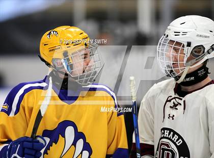 Thumbnail 2 in Orchard Park vs Lock/Nia Falls photogallery.