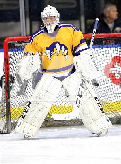 Thumbnail 3 in Orchard Park vs Lock/Nia Falls photogallery.
