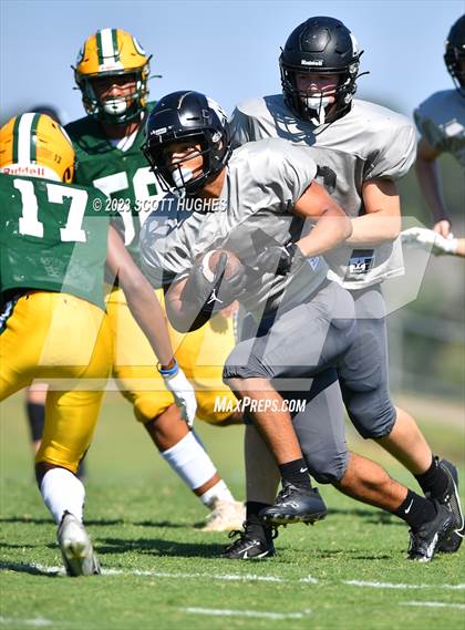 Thumbnail 3 in Gallatin @ Mount Juliet photogallery.