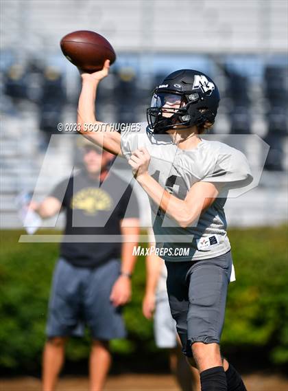 Thumbnail 1 in Gallatin @ Mount Juliet photogallery.