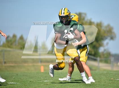 Thumbnail 3 in Gallatin @ Mount Juliet photogallery.