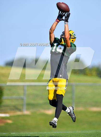 Thumbnail 2 in Gallatin @ Mount Juliet photogallery.